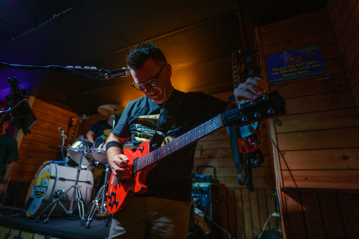 Guitarist on stage at Kings Lanzarote live music night